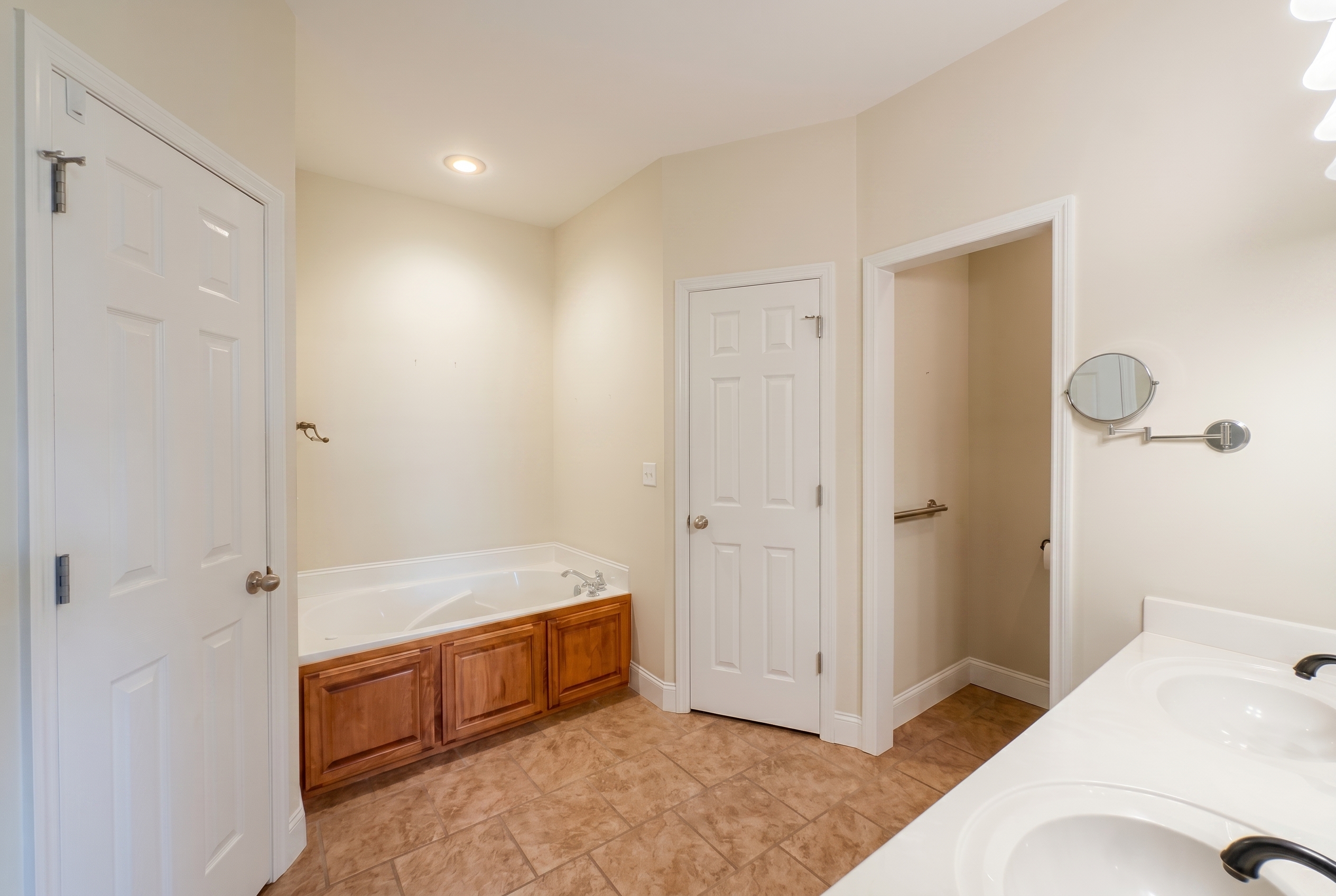 PRIM-BATH-4