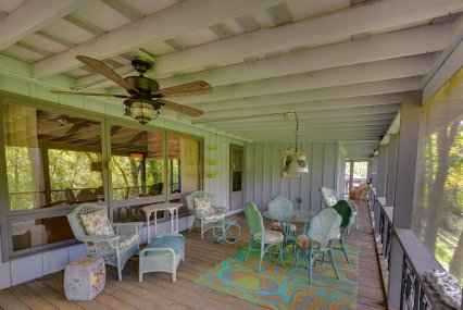 Porches-Upstairs-2