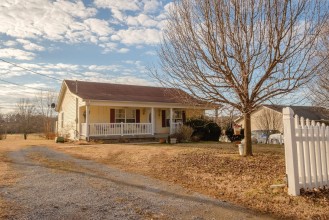 200 Sunset - Wartrace TN Real Estate Listing
